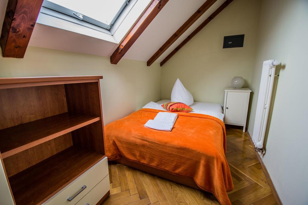 Ruterra Red Roofs View With Garage Διαμέρισμα Πράγα Εξωτερικό φωτογραφία